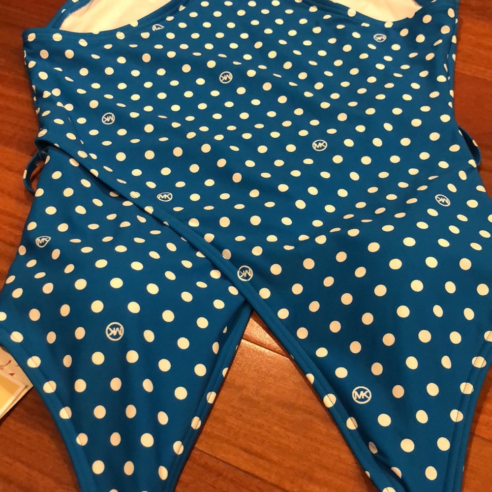 Brand 🆕💖🔥💖 MICHAEL KORS one piece swimsuit - Picture 4 of 12